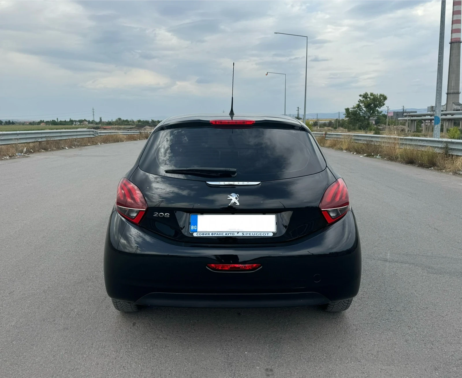 Peugeot 208 1.2 PureTech | Mobile.bg � ����������� 5