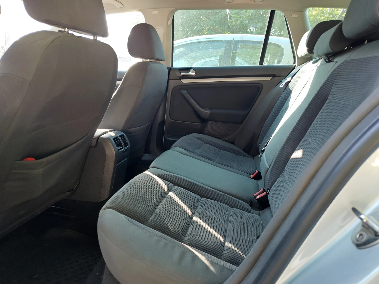 VW Golf Variant  - изображение 9