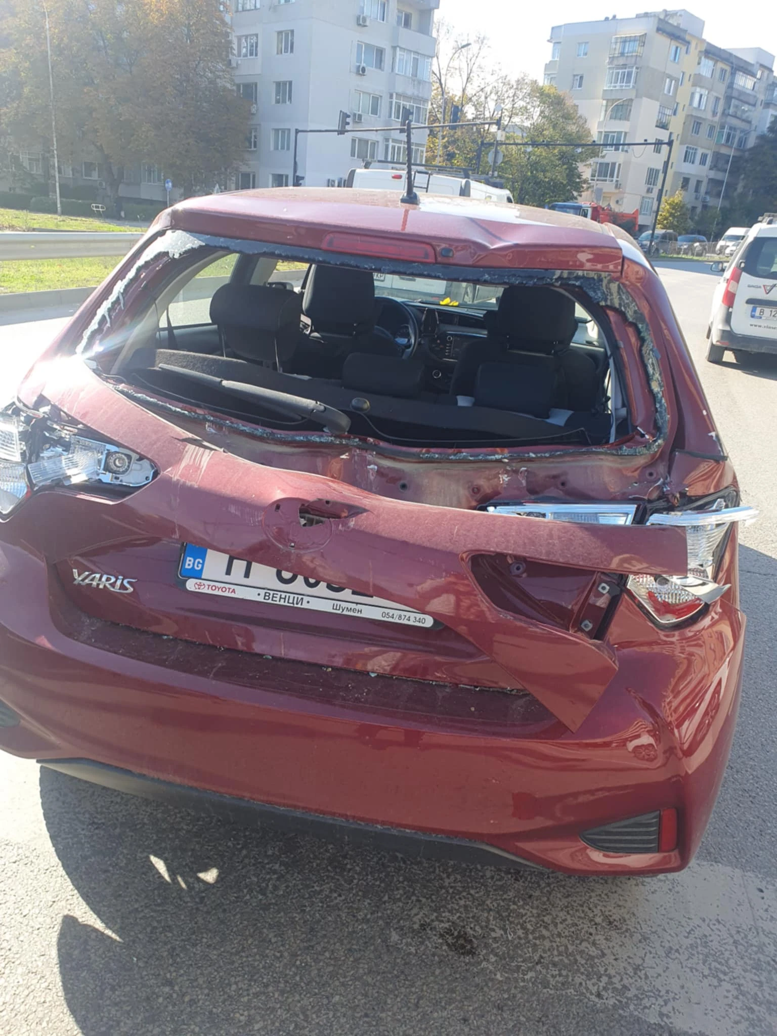 Toyota Yaris 1.5 VVTI - изображение 6