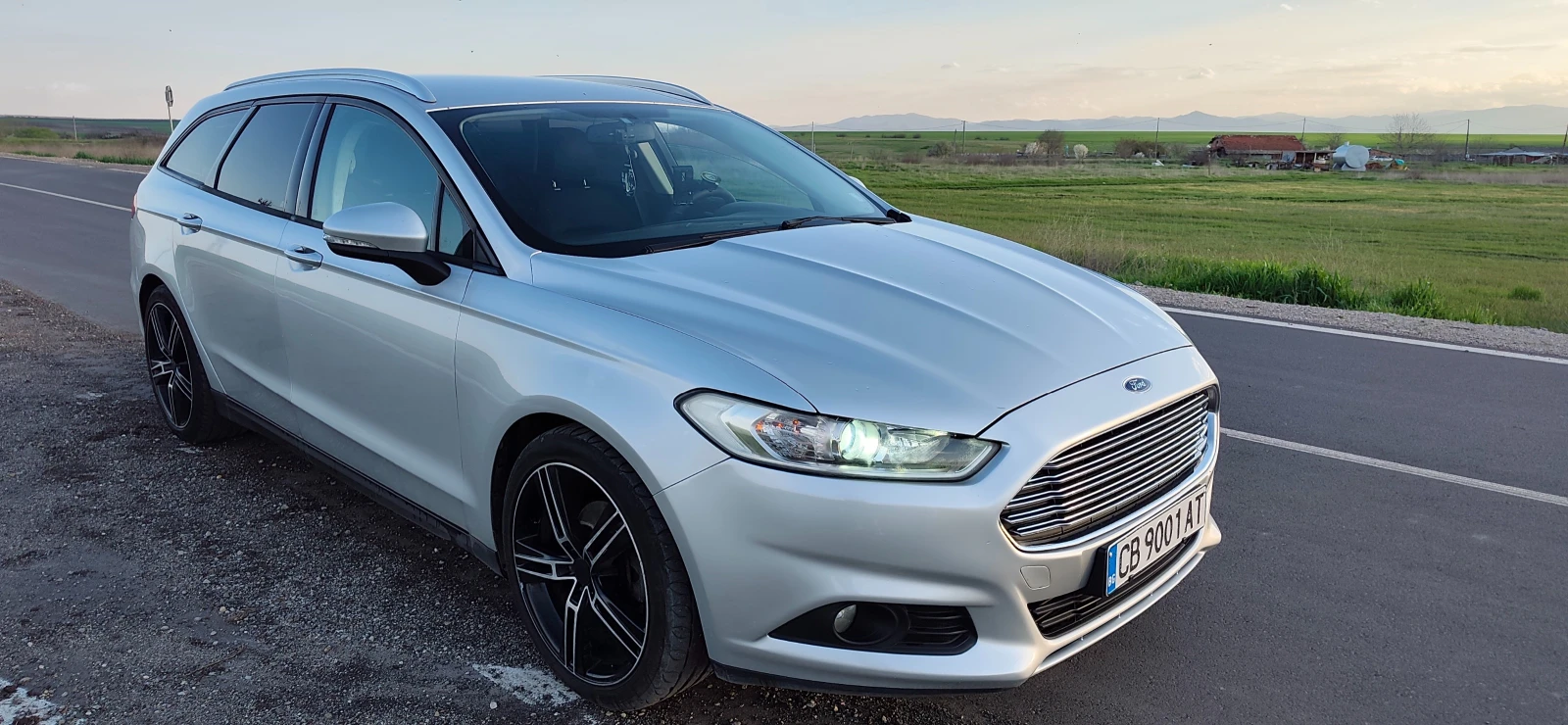 Ford Mondeo 2.0 TDCI, снимка 3 - Автомобили и джипове - 52950140