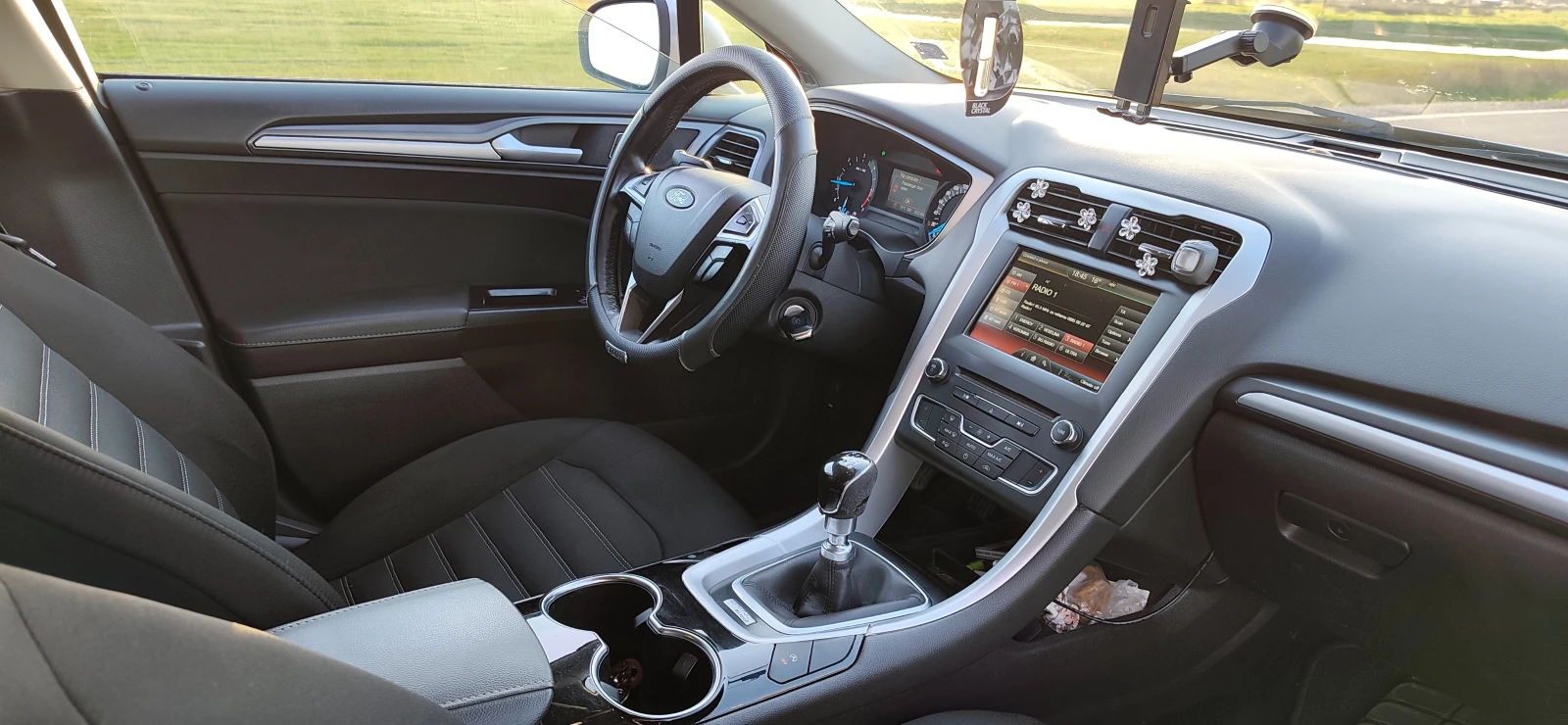 Ford Mondeo 2.0 TDCI, снимка 7 - Автомобили и джипове - 52950140