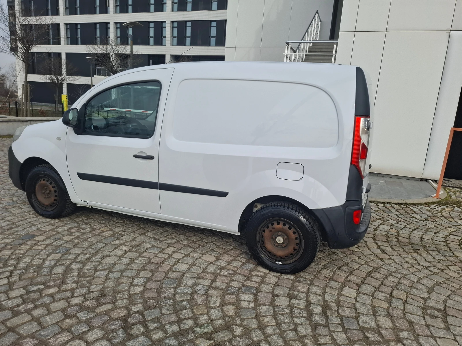 Renault Kangoo 1.5 dCI 90 к.с. - изображение 6