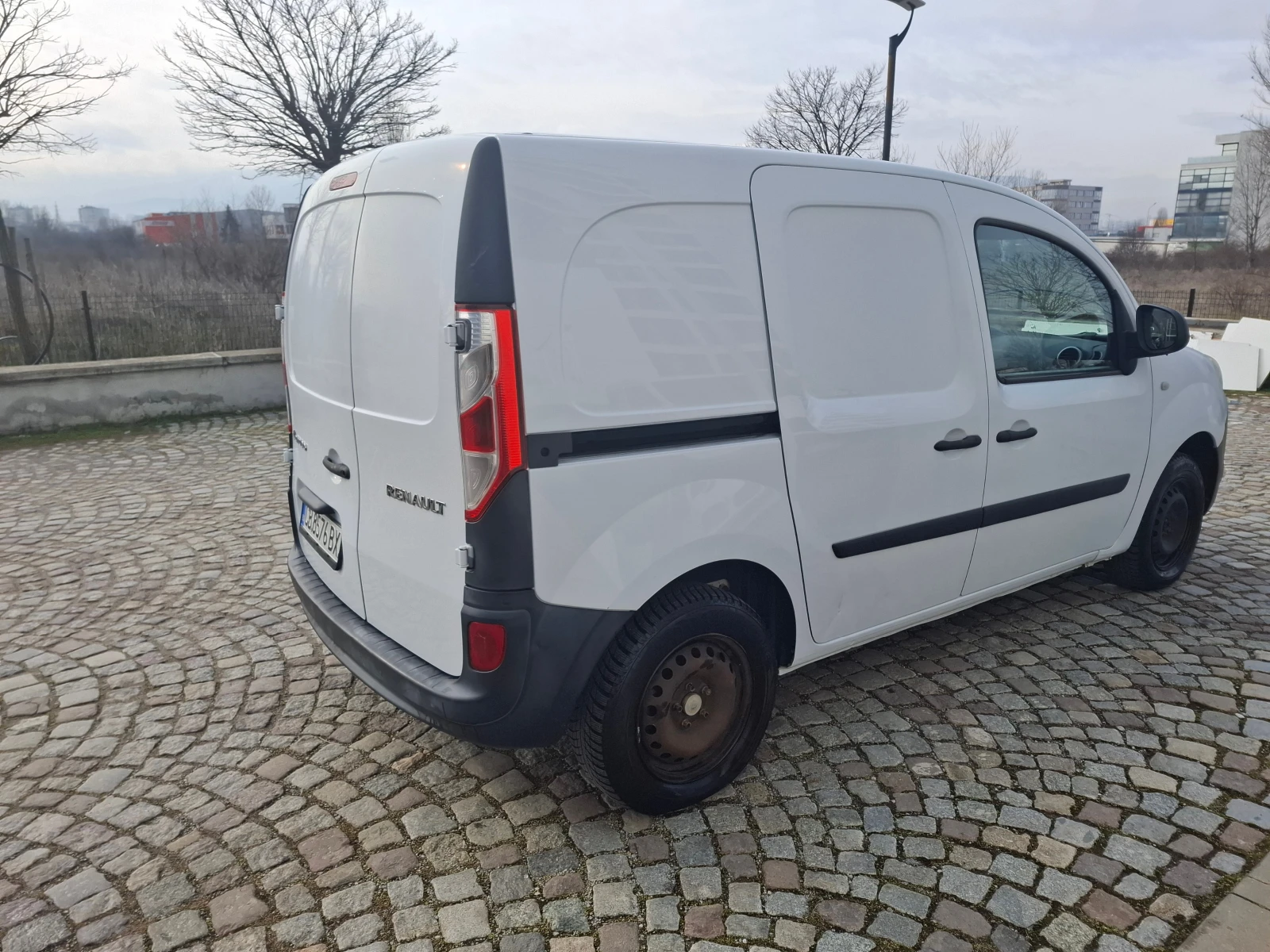 Renault Kangoo 1.5 dCI 90 к.с. - изображение 4