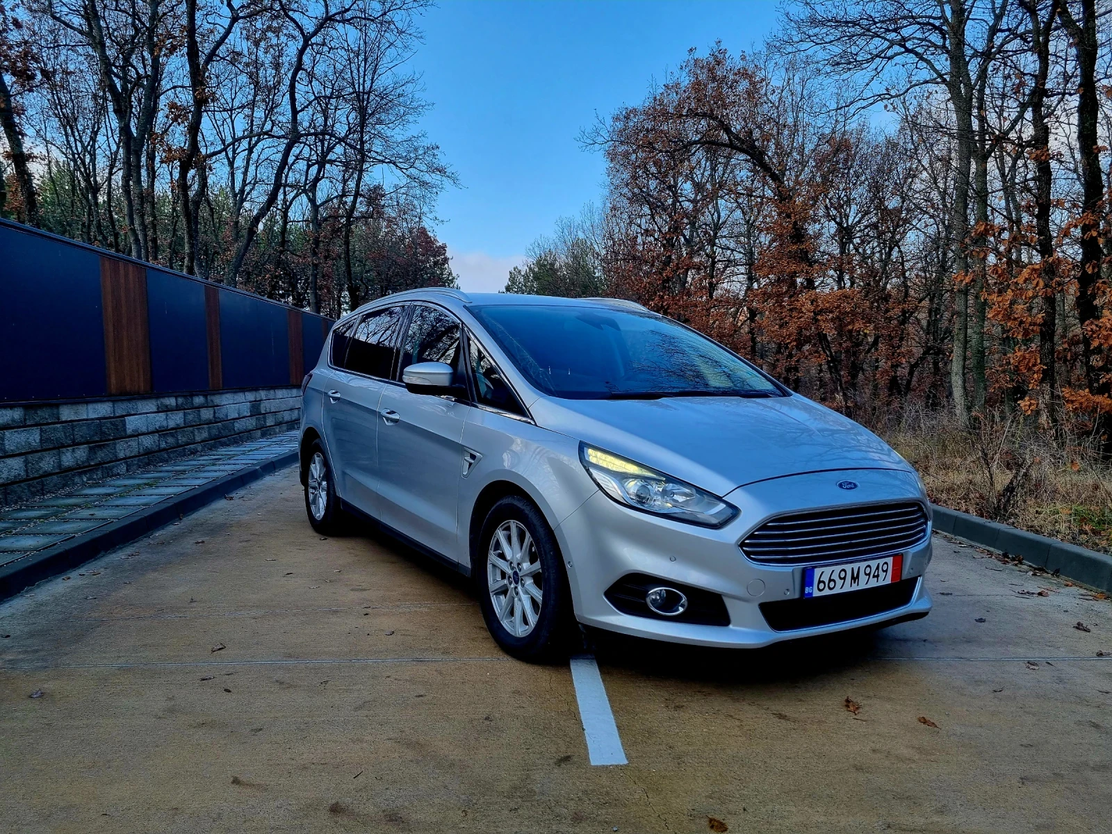 Ford S-Max 2.0 tdci 180 к.с / FULL !!, снимка 2 - Автомобили и джипове - 53798224