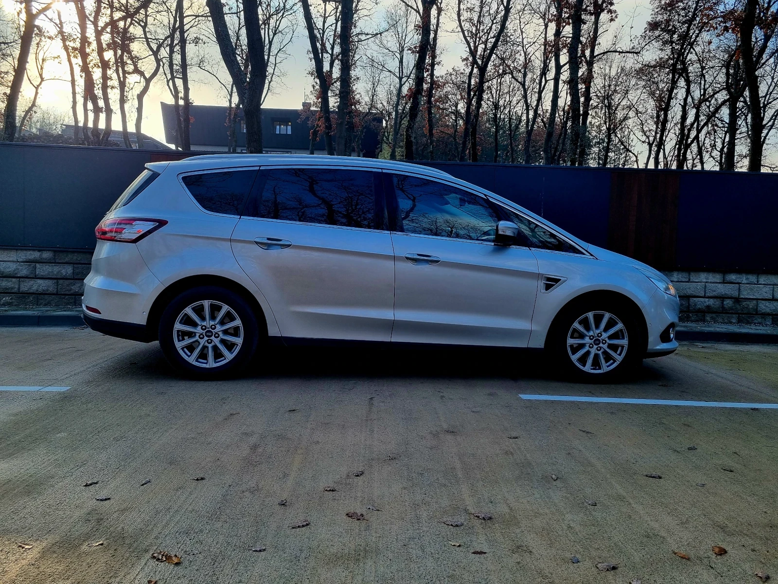 Ford S-Max 2.0 tdci 180 к.с / FULL !!, снимка 7 - Автомобили и джипове - 53798224