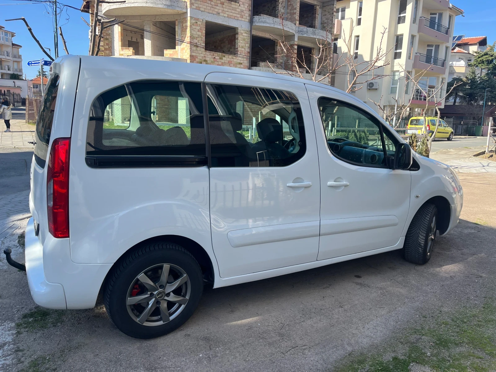 Citroen Berlingo, снимка 4 - Автомобили и джипове - 53847183