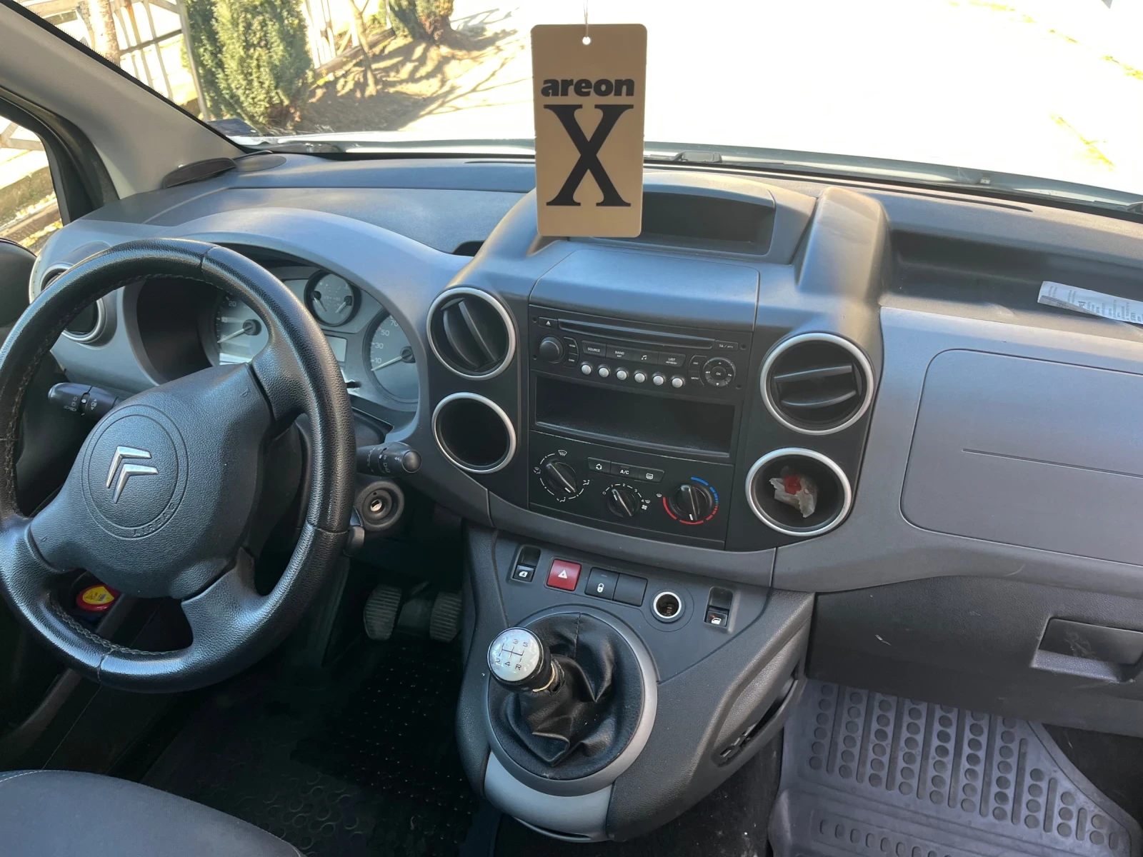 Citroen Berlingo, снимка 9 - Автомобили и джипове - 53847183