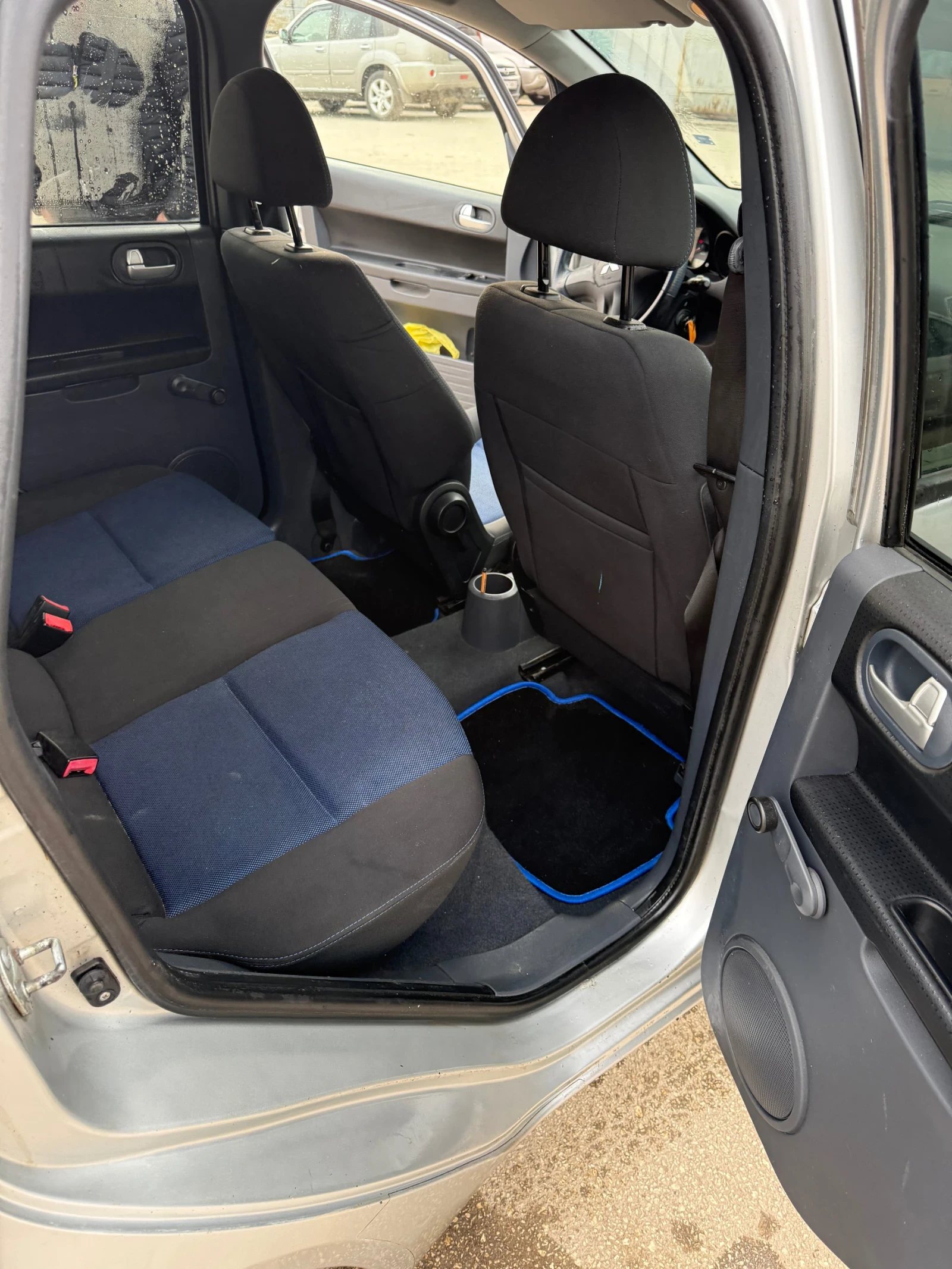 Mitsubishi Colt, снимка 7 - Автомобили и джипове - 54034073