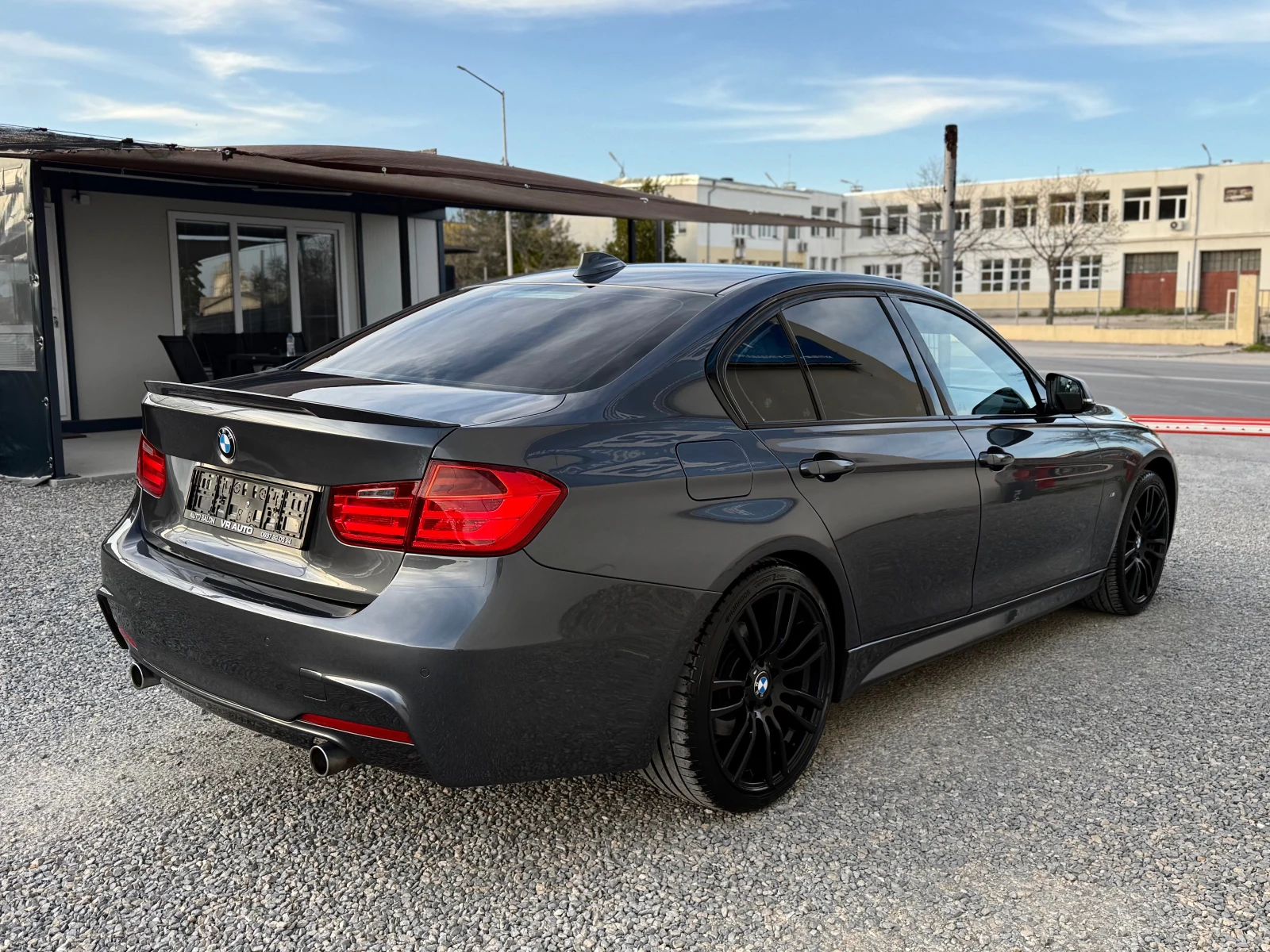 BMW 320 D M PACK FULL PERFORMANCE, снимка 4 - Автомобили и джипове - 54221240