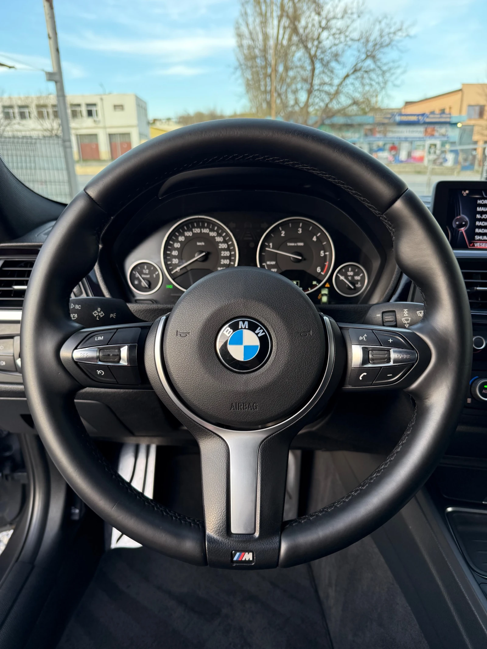 BMW 320 D M PACK FULL PERFORMANCE, снимка 11 - Автомобили и джипове - 54221240