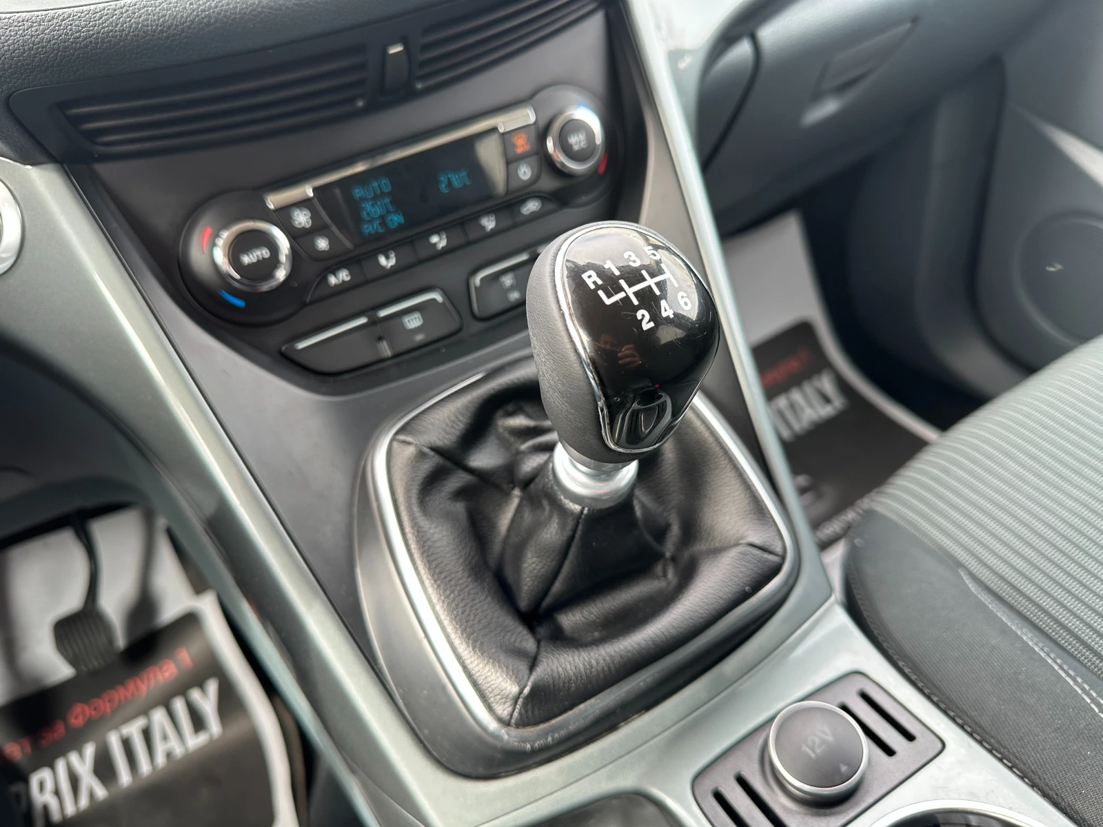 Ford C-max, снимка 12 - Автомобили и джипове - 54253739