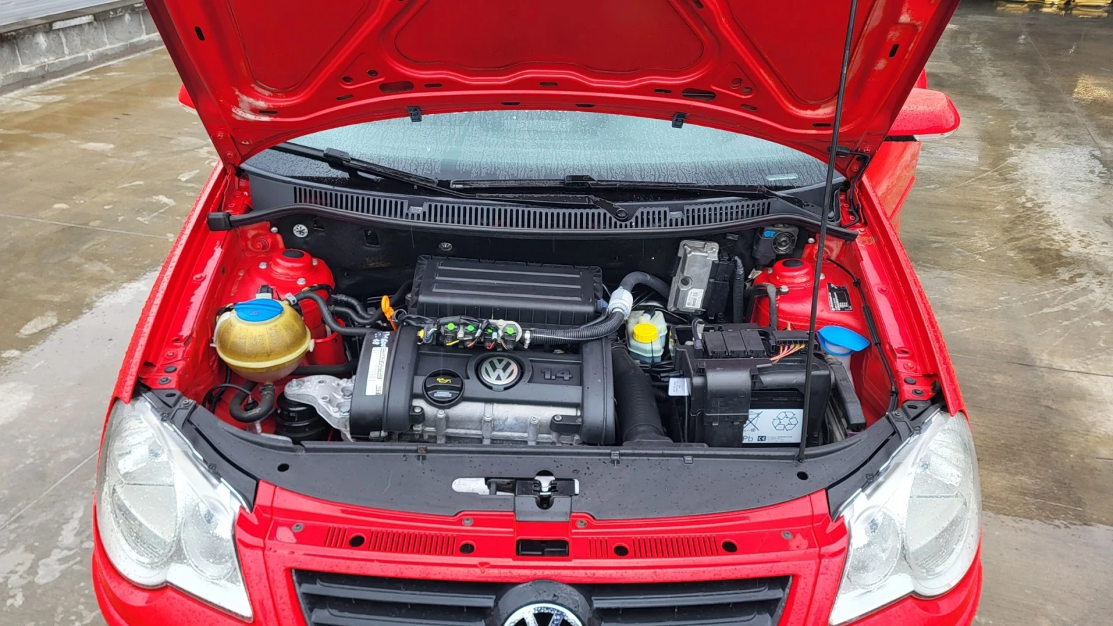 VW Polo 1.4-80 LPG* GAZ, снимка 15 - Автомобили и джипове - 54265352