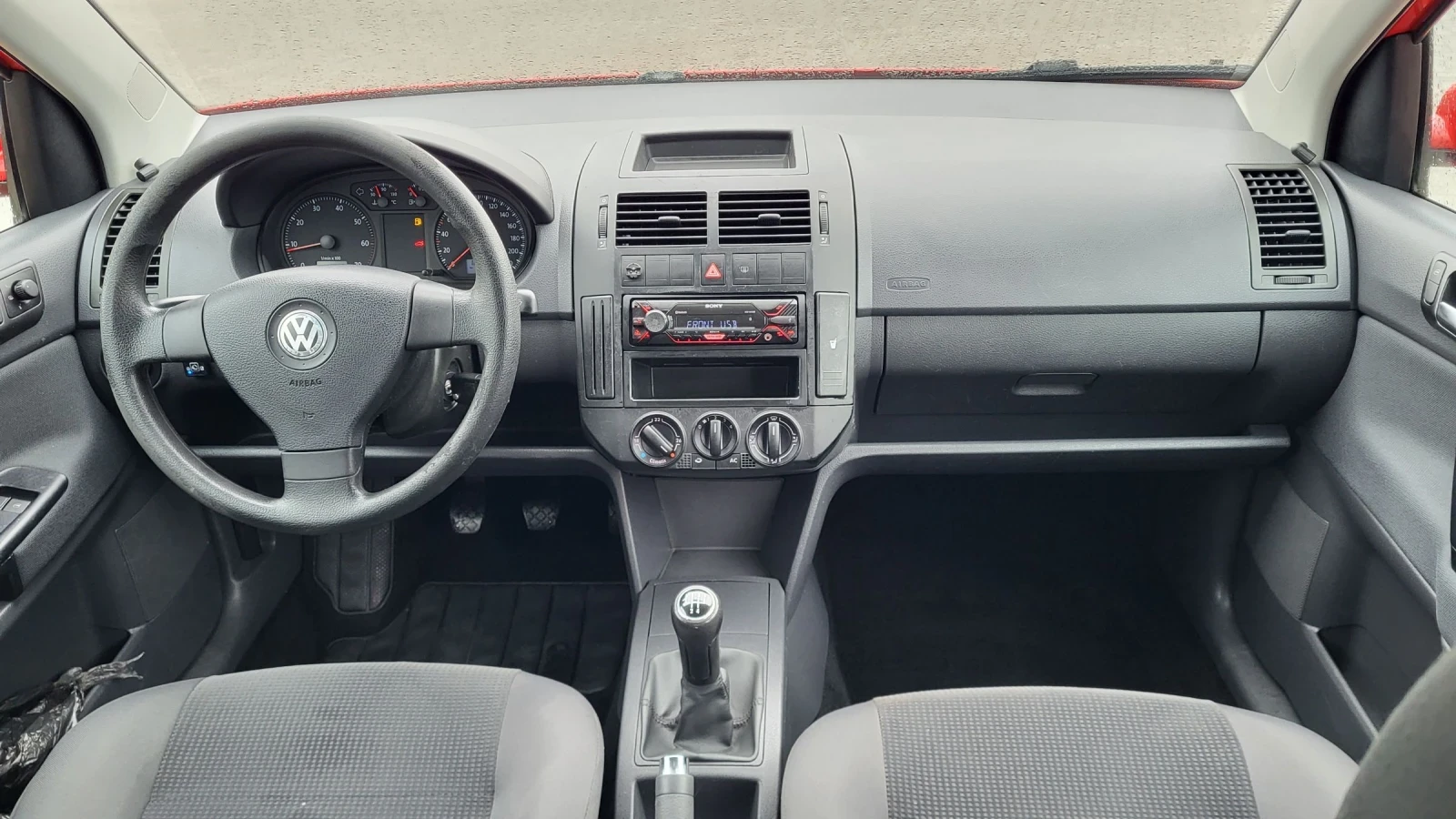 VW Polo 1.4-80 LPG* GAZ, снимка 9 - Автомобили и джипове - 54265352