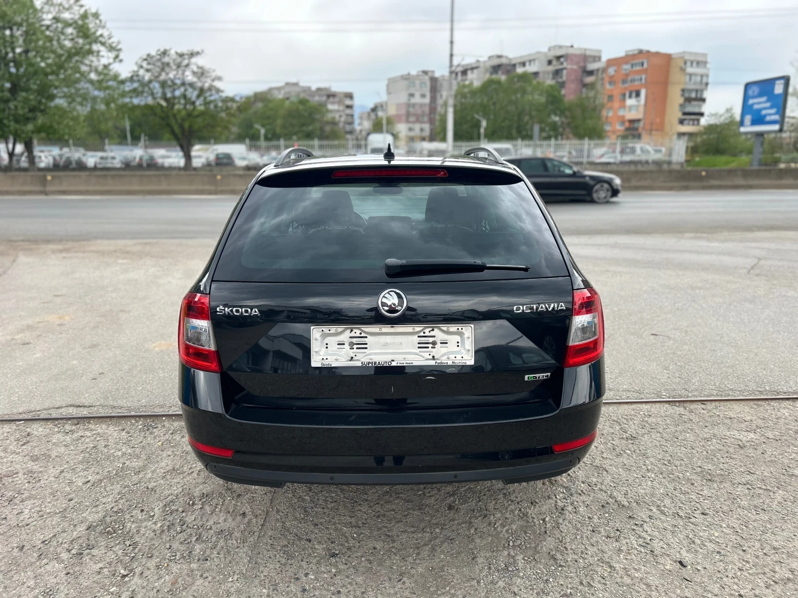 Skoda Octavia, снимка 6 - Автомобили и джипове - 54279486