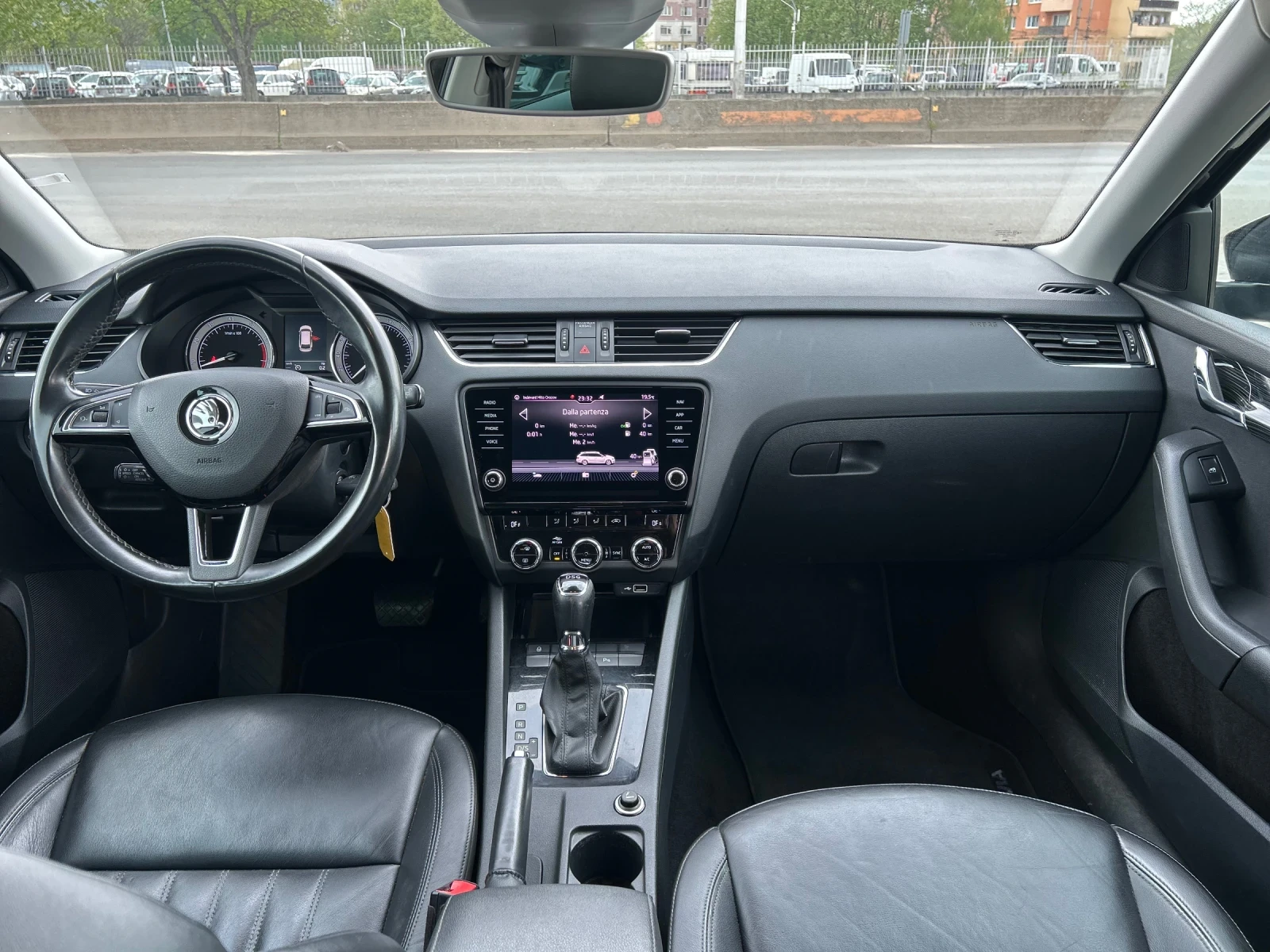 Skoda Octavia, снимка 10 - Автомобили и джипове - 54279486