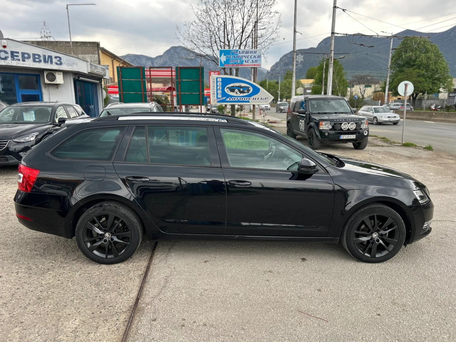 Skoda Octavia, снимка 8 - Автомобили и джипове - 54279486