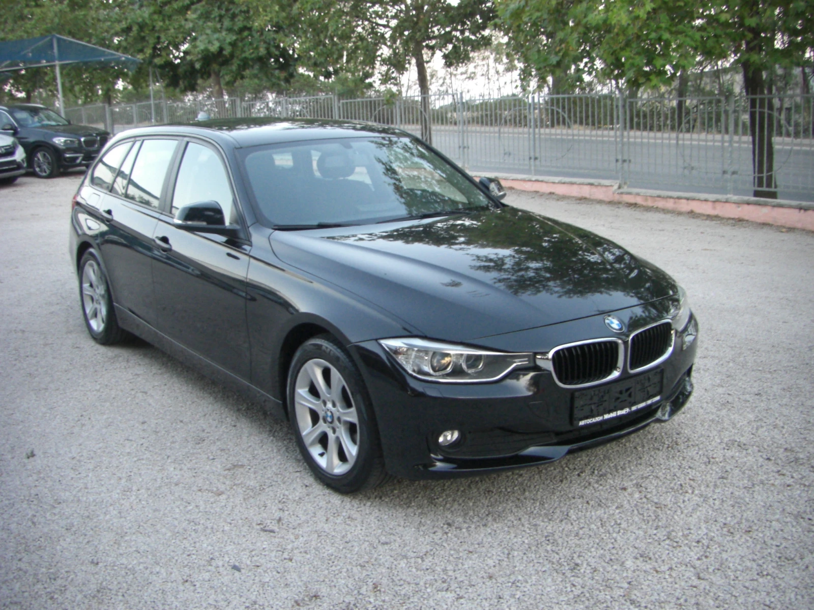 BMW 320 d NAVI SPORT EURO 6B, снимка 7 - Автомобили и джипове - 54327556