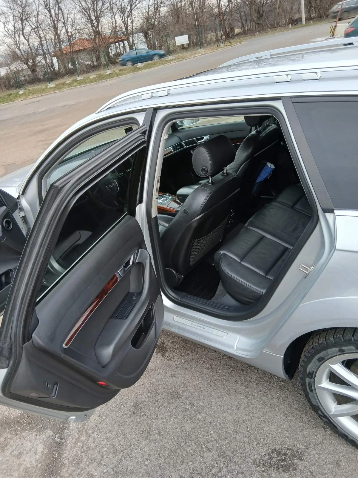 Audi A6 Allroad, снимка 9 - Автомобили и джипове - 54348344