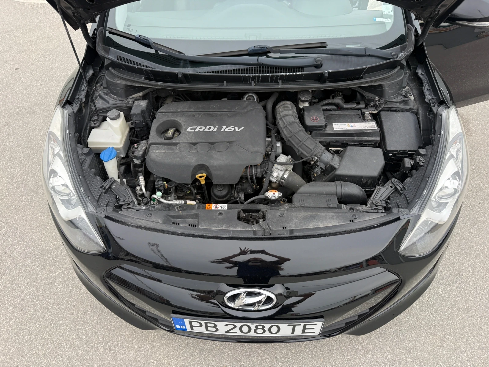 Hyundai I30 1.6 CRDI CAMERA PANORAMA NAVI KOJA KEYLESS-GO , снимка 5 - Автомобили и джипове - 54556876