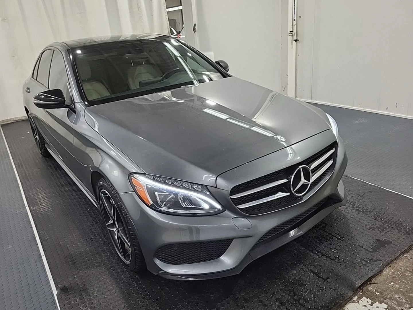 Mercedes-Benz C 300 AMG-pkg| Night-pkg| Burmester| Подгрев| Пано, снимка 3 - Автомобили и джипове - 54741363