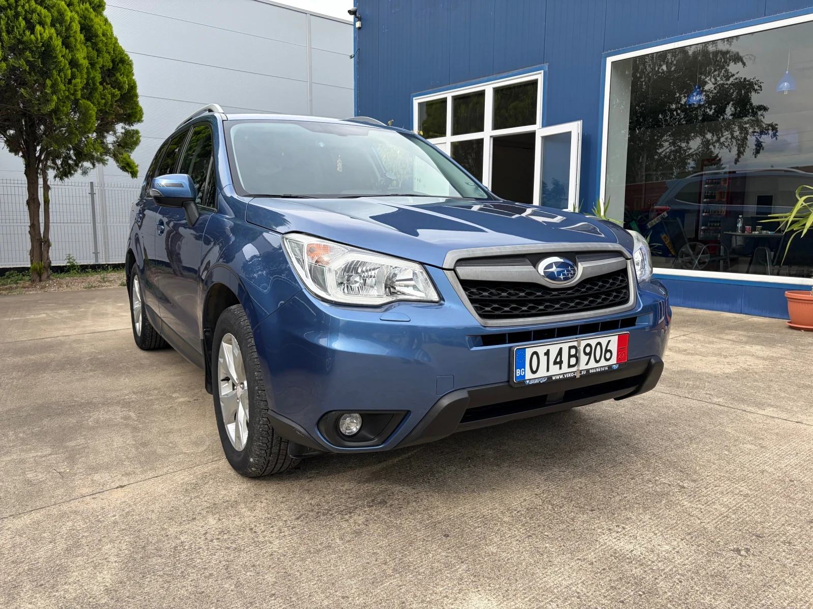 Subaru Forester 2.0-130 000км, снимка 5 - Автомобили и джипове - 54921836
