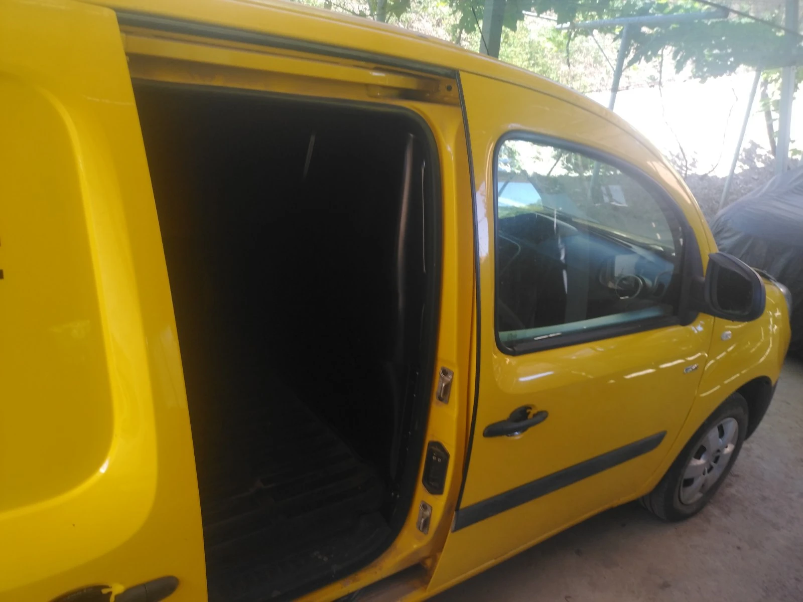 Renault Kangoo, снимка 4 - Автомобили и джипове - 55244706