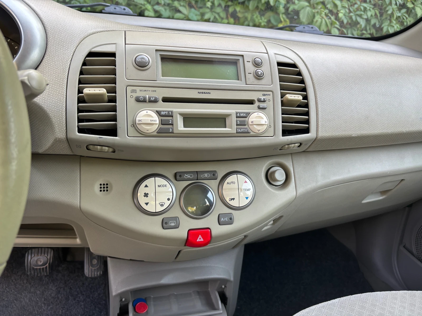 Nissan Micra DCI, снимка 11 - Автомобили и джипове - 55865134
