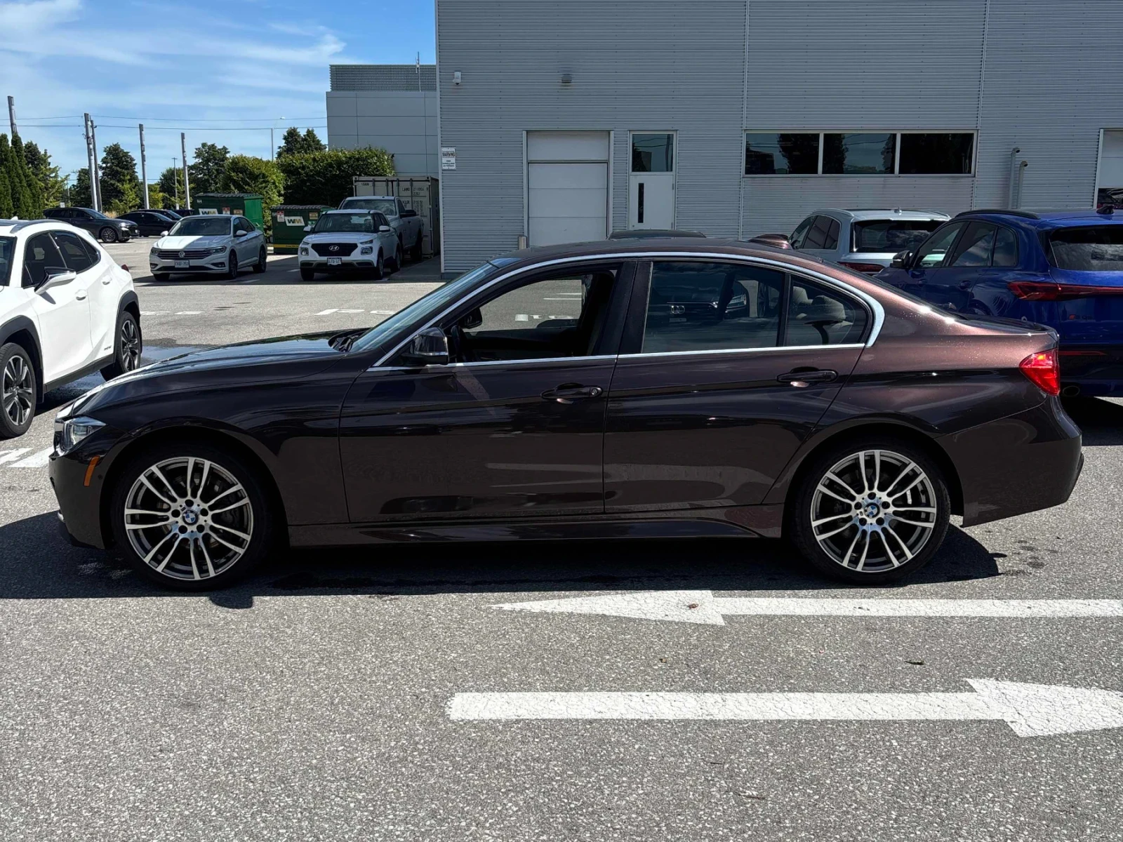 BMW 335 XDRIVE* HARMAN KARDON* HEAD-UP* CARFAX  | Mobile.bg � ����������� 3