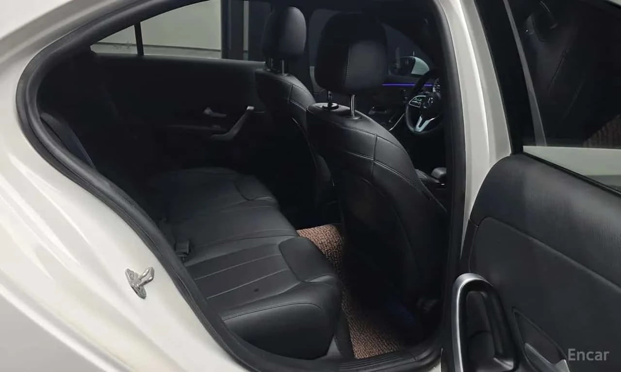 Mercedes-Benz A 220 Sedan | �������� | �������� | Mobile.bg � ����������� 12