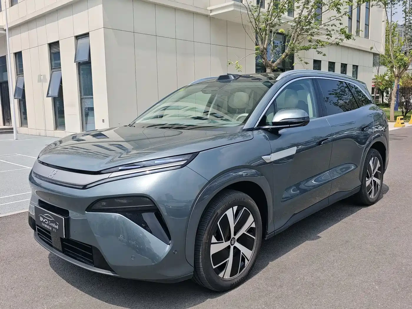 BYD Tang L 2025 Model DM 215KM LiDAR Flagship