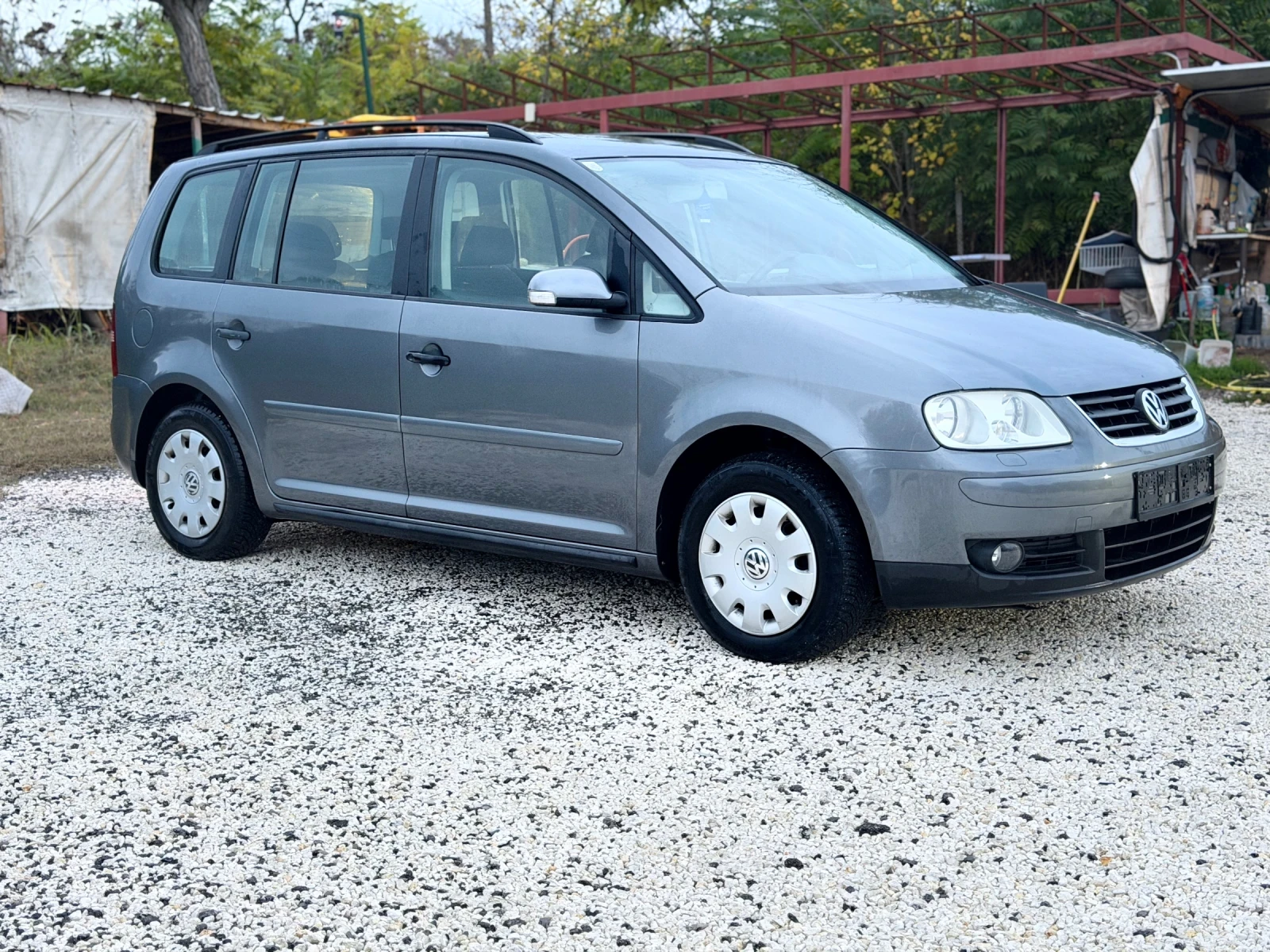 VW Touran 1.9 TDI 105 6 ск., снимка 5 - Автомобили и джипове - 56749436