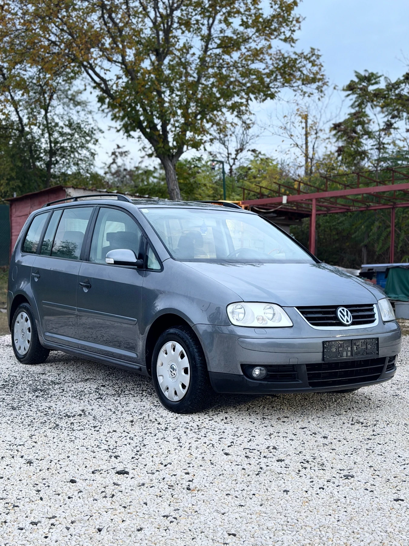 VW Touran 1.9 TDI 105 6 ск., снимка 3 - Автомобили и джипове - 56749436