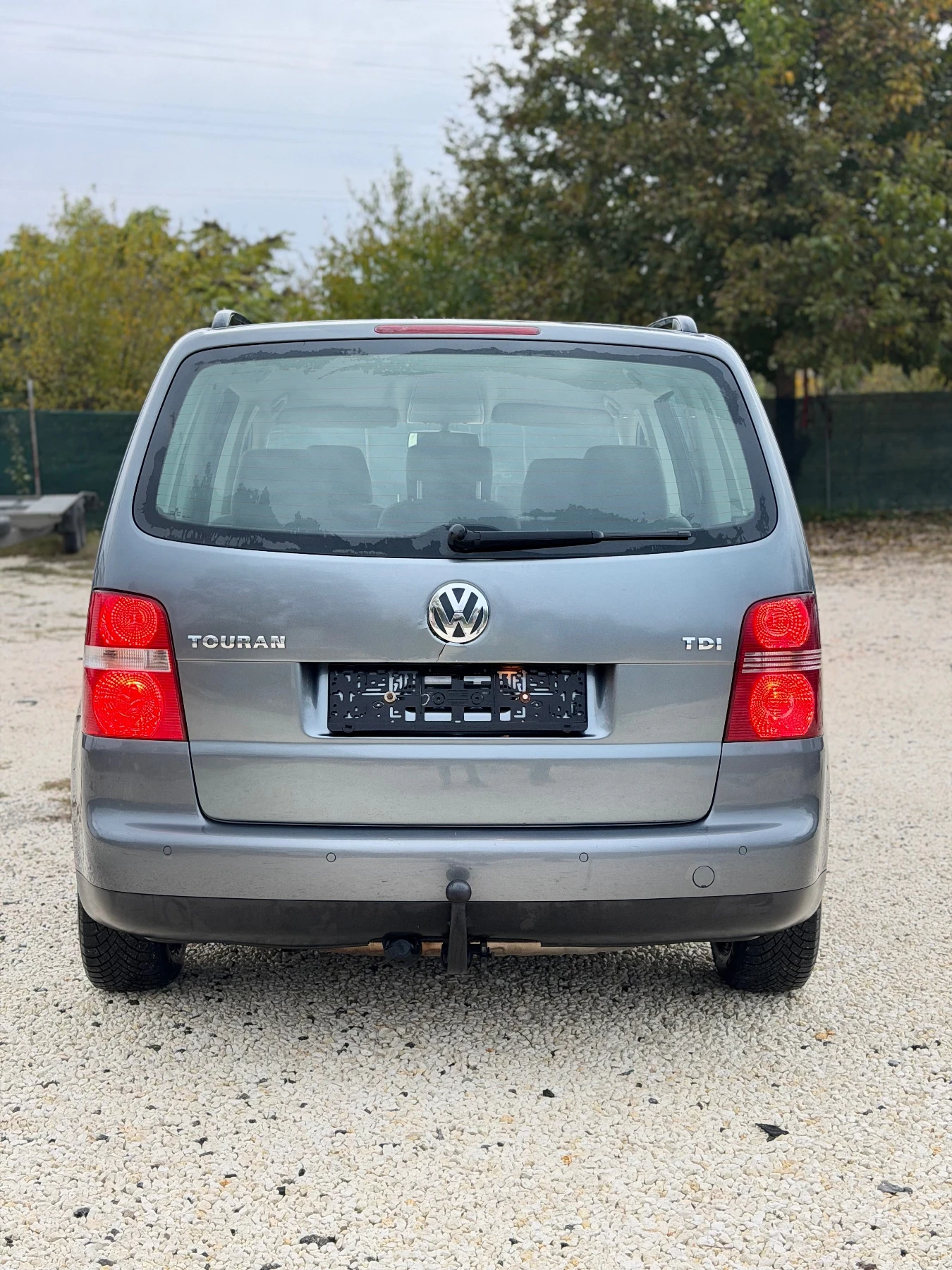 VW Touran 1.9 TDI 105 6 ск., снимка 7 - Автомобили и джипове - 56749436
