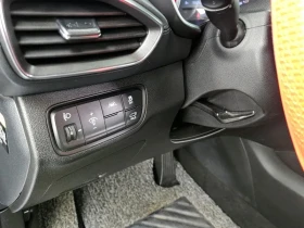 Hyundai Santa fe 2.0 2Wd Exclusive, снимка 16