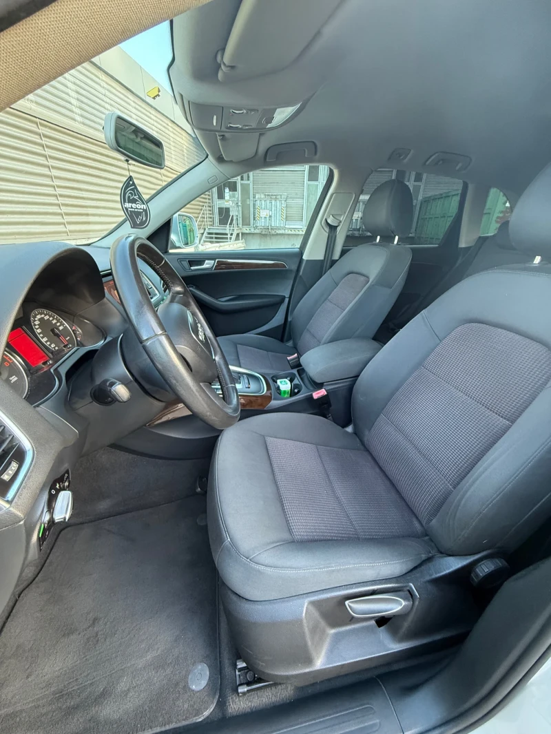 Audi Q5 2.0TDI 170k.c quattro , снимка 10 - Автомобили и джипове - 48897589