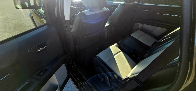 Dodge Journey 2.0 ТОП, снимка 7 - Автомобили и джипове - 51632026