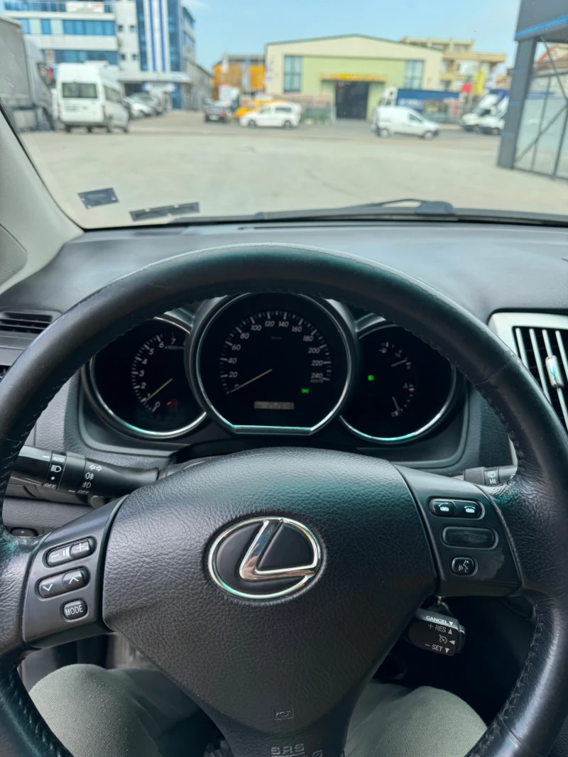 Lexus RX 350, снимка 4 - Автомобили и джипове - 52400198