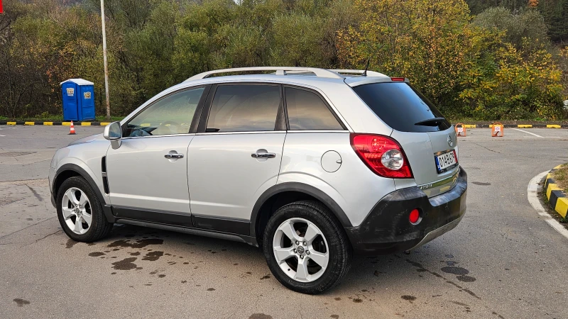 Opel Antara 2.0 AVTOM/KOJA/4X4, снимка 3 - Автомобили и джипове - 52468865