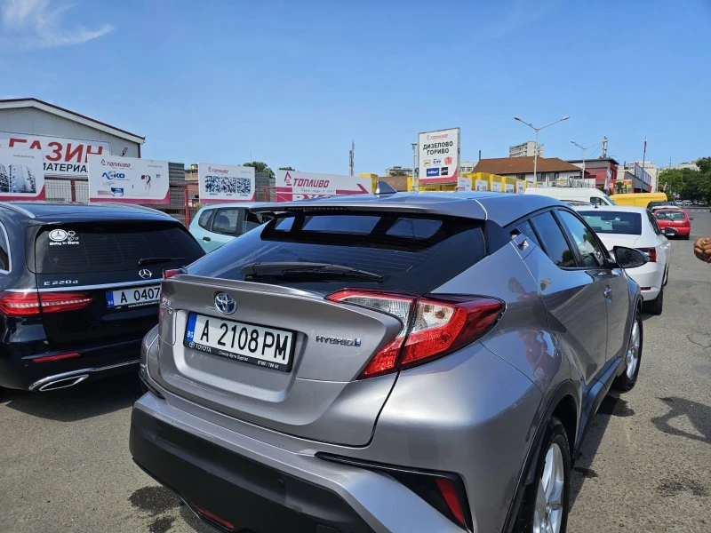 Toyota C-HR, снимка 4 - Автомобили и джипове - 52570251
