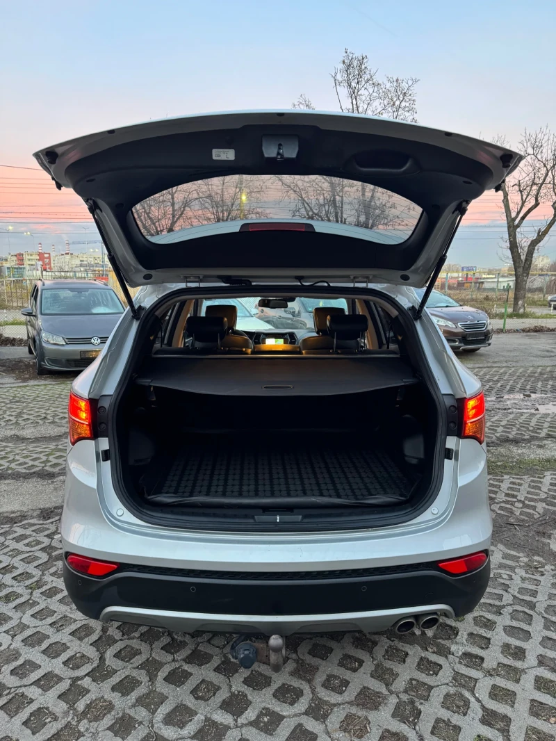 Hyundai Santa fe 2.2 CRDI / 4x4, снимка 4 - Автомобили и джипове - 52654701