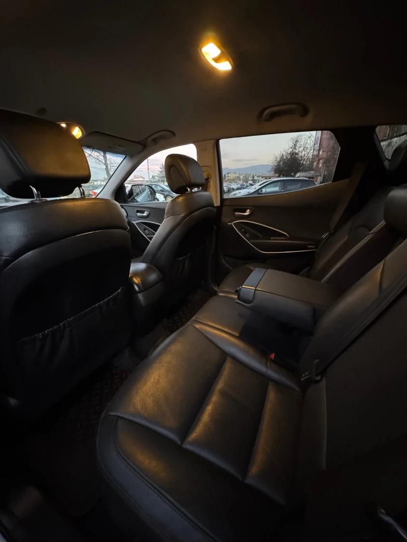 Hyundai Santa fe 2.2 CRDI / 4x4, снимка 12 - Автомобили и джипове - 52654701