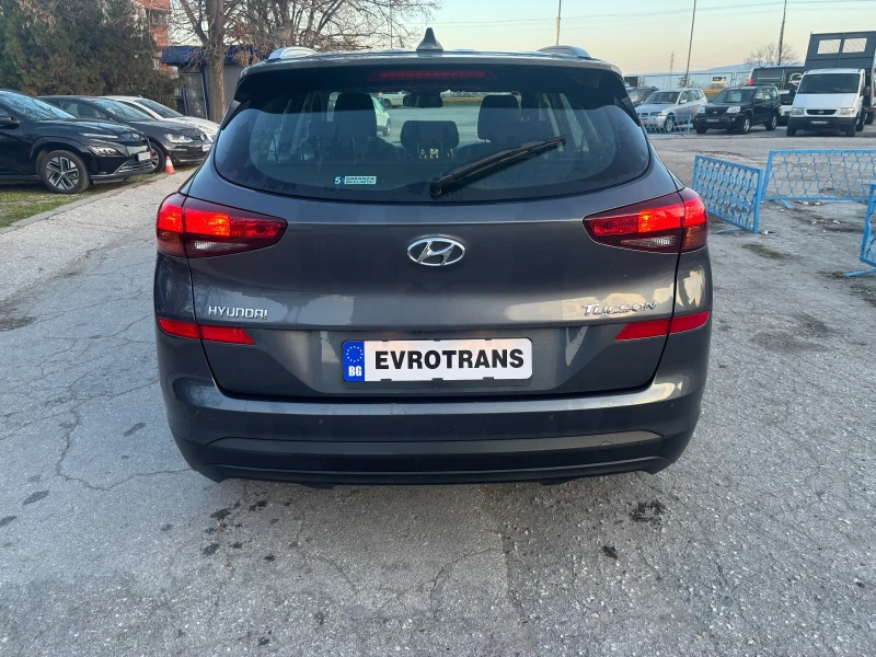 Hyundai Tucson 1.6 crdi , снимка 6 - Автомобили и джипове - 52817414