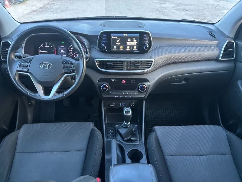 Hyundai Tucson 1.6 crdi , снимка 9 - Автомобили и джипове - 52817414