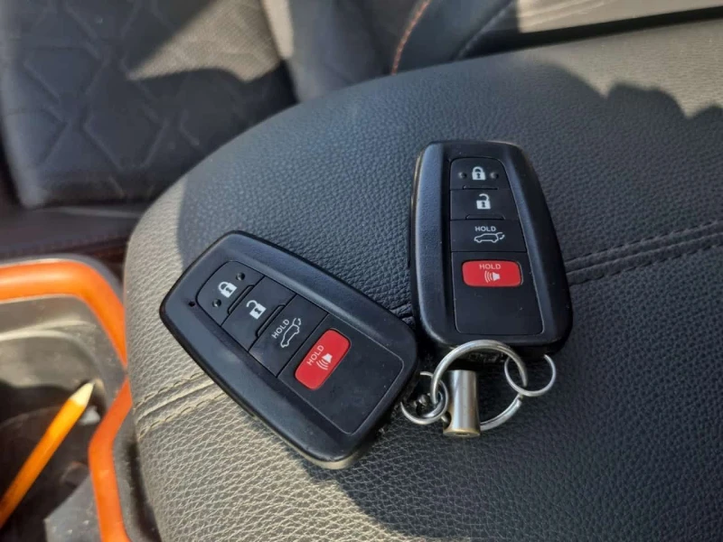 Toyota Rav4 * Trail * DISTRONIC* PANORAMA* ОБДУХВАНЕ* , снимка 9 - Автомобили и джипове - 53527069