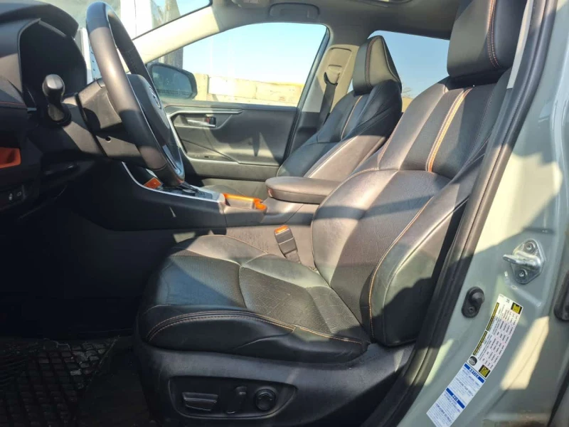 Toyota Rav4 * Trail * DISTRONIC* PANORAMA* ОБДУХВАНЕ* , снимка 5 - Автомобили и джипове - 53527069