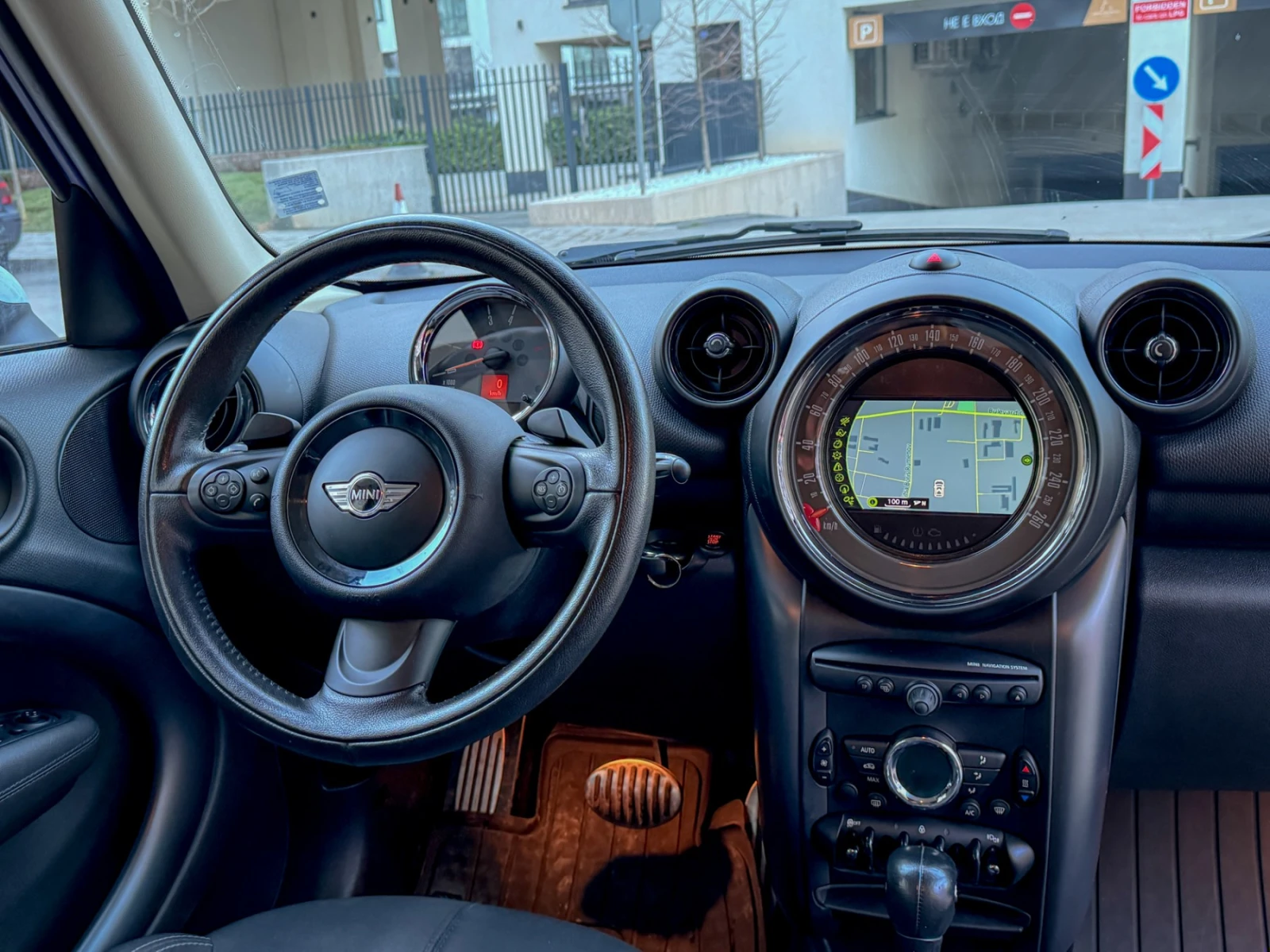 Mini Countryman 2.0 SD ALL4 - изображение 8