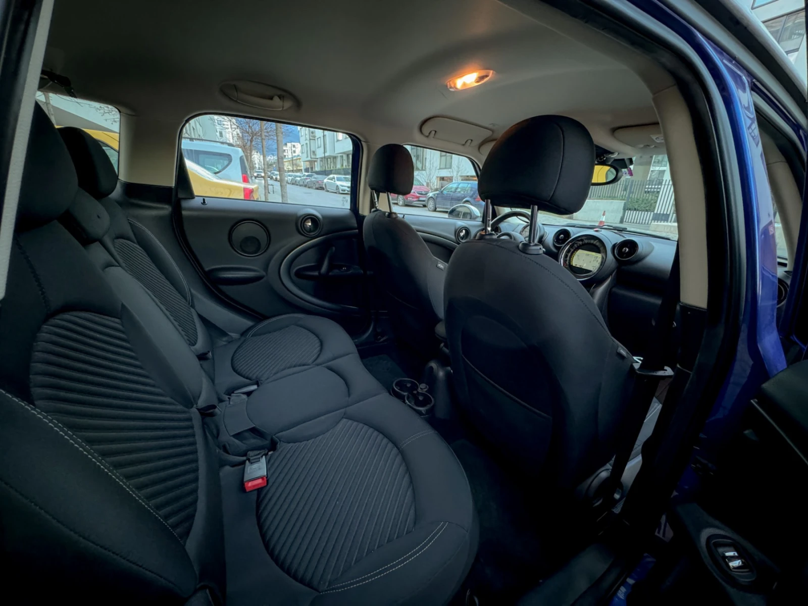 Mini Countryman 2.0 SD ALL4 - изображение 9