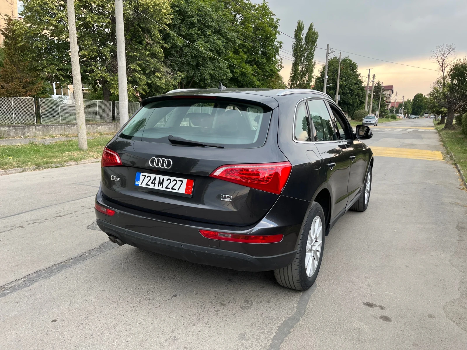 Audi Q5 2.0tdi автомарик - изображение 4
