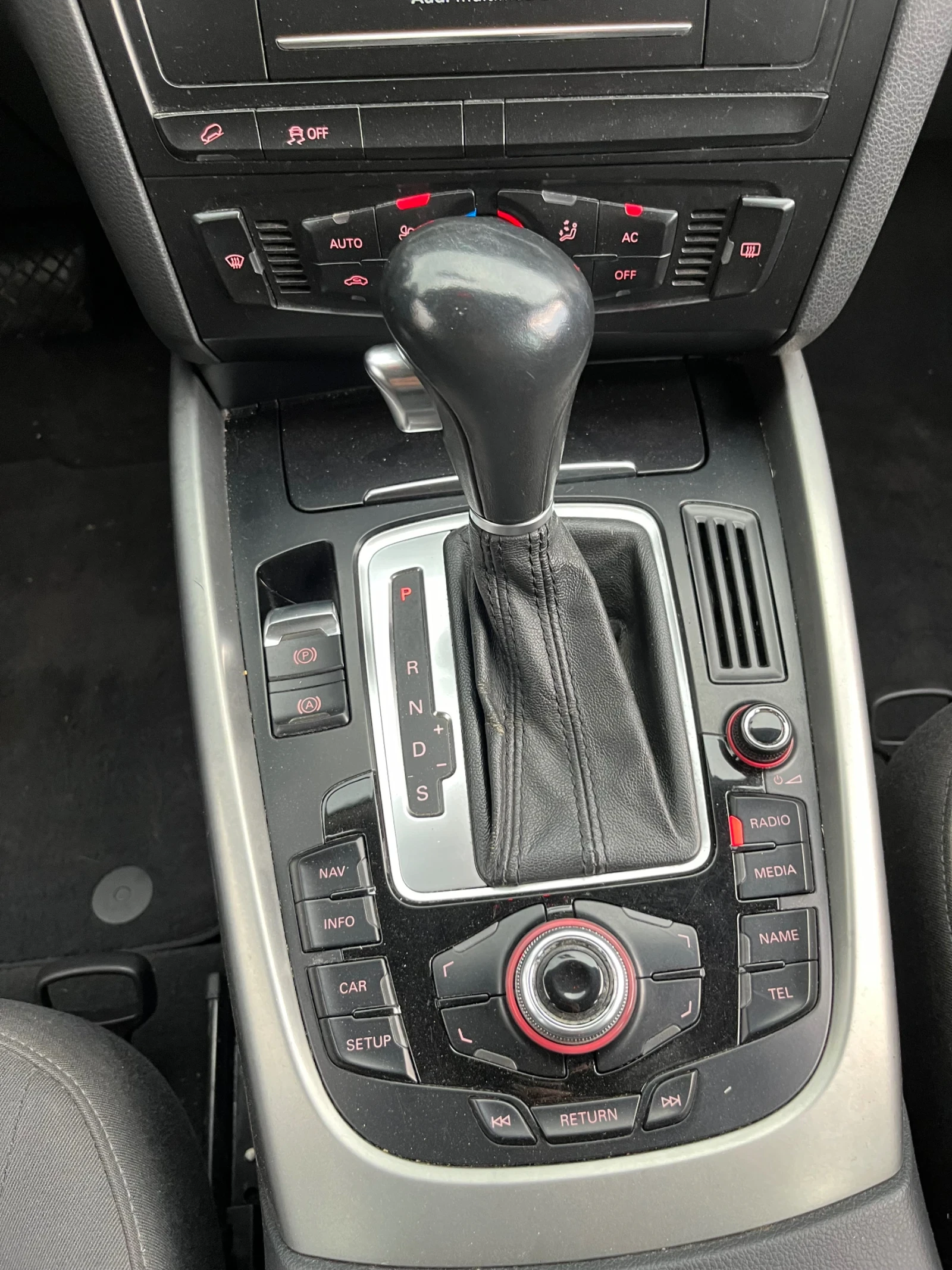 Audi Q5 2.0tdi автомарик - изображение 7