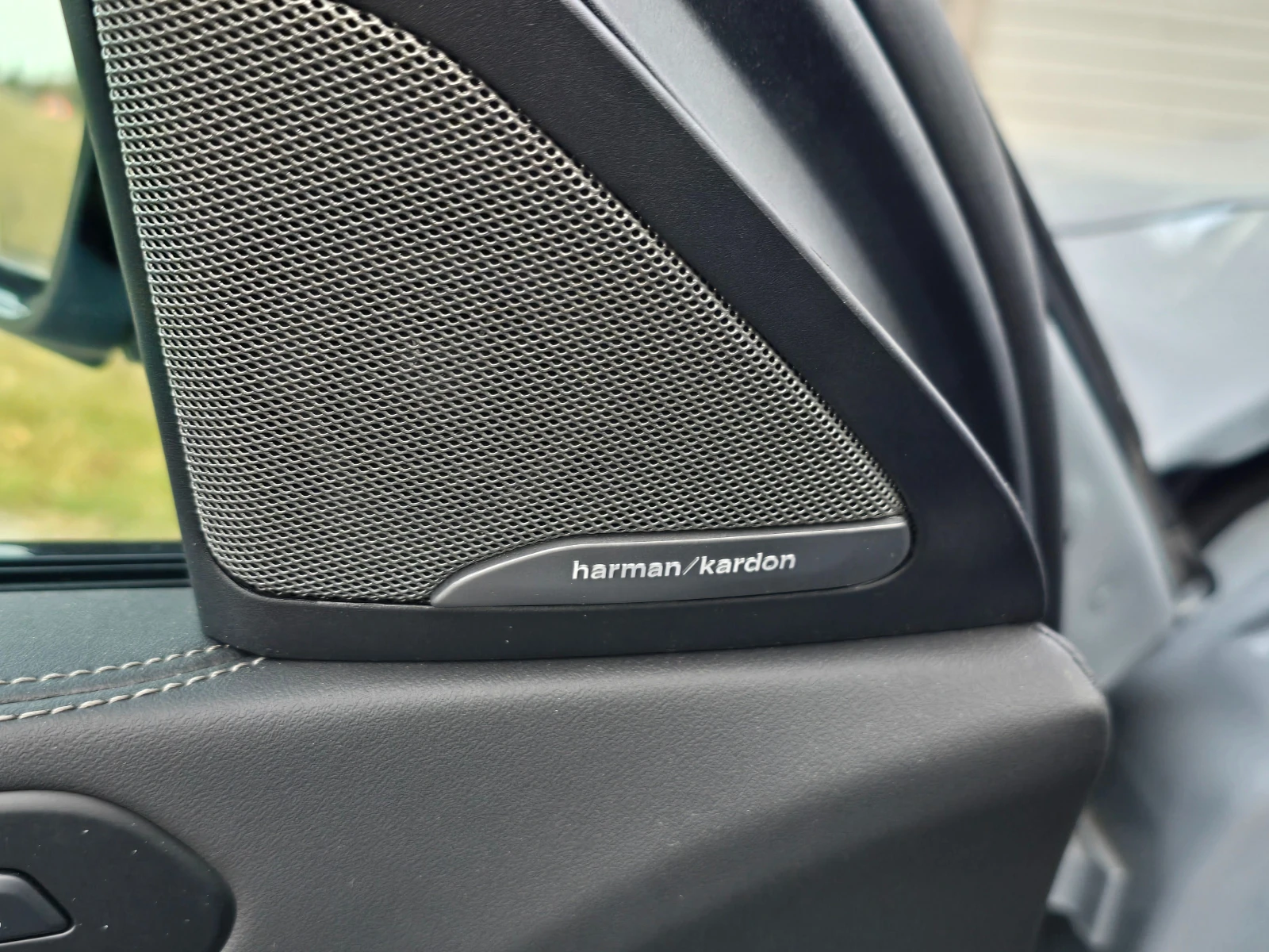 BMW X6 xDrive40i * * CARFAX * *   * *  | Mobile.bg   11